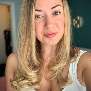 Meet your Posher, Emily